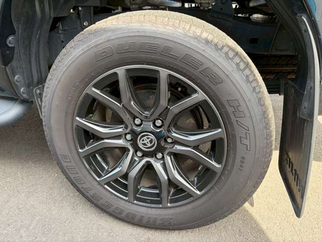 トヨタ ハイラックス ２．４ Ｚ ＧＲスポーツ ディーゼルターボ ４ＷＤ R6年 (関東) 99