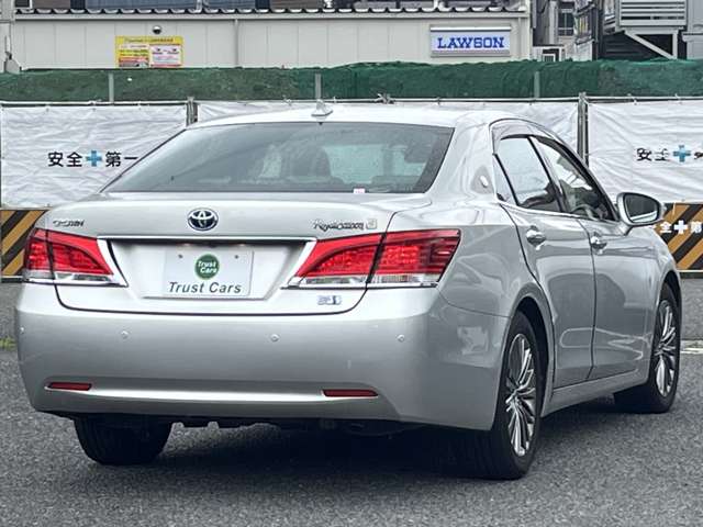 トヨタ クラウン　ハイブリッド ハイブリッド ２．５ ロイヤルサルーンＧ H25年 (近畿) 99