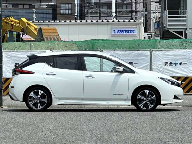 日産 リーフ Ｘ　Ｖセレクション R3年 (近畿) 99