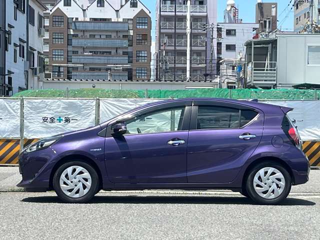 トヨタ アクア １．５ Ｓ スタイルブラック H30年 (近畿) 99