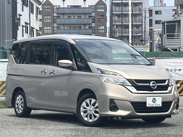 日産 セレナ ２．０ Ｘ H29年 (近畿) 99