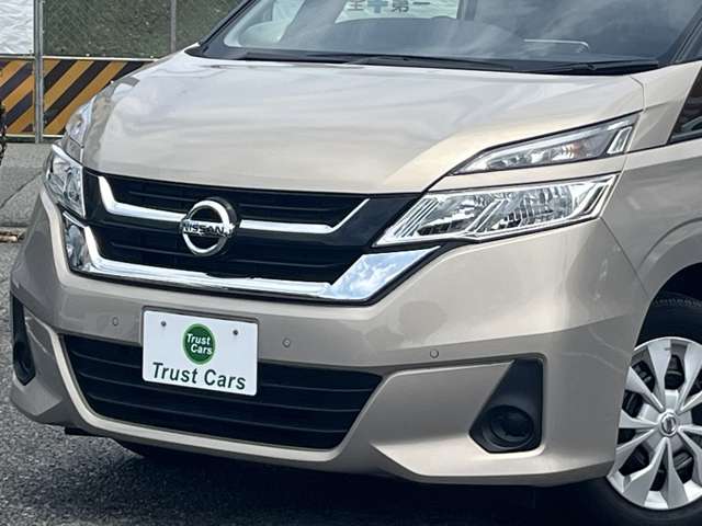 日産 セレナ ２．０ Ｘ H29年 (近畿) 99
