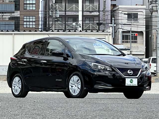 日産 リーフ Ｘ H29年 (近畿) 99