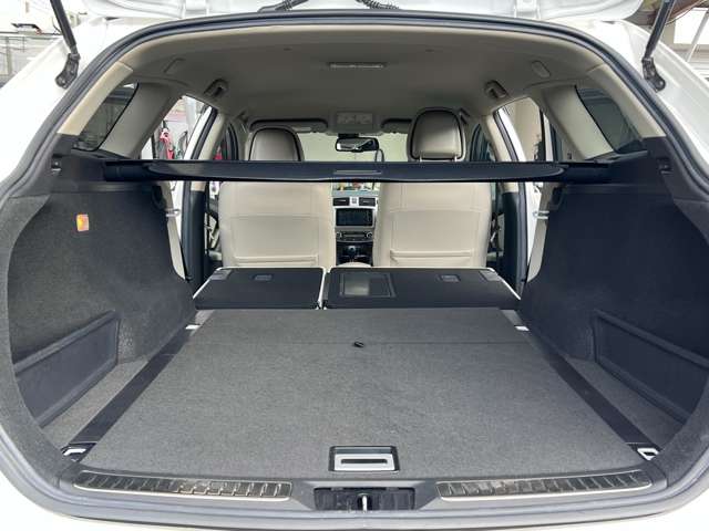 トヨタ アベンシスワゴン ２．０ ＬＩ H25年 (近畿) 99
