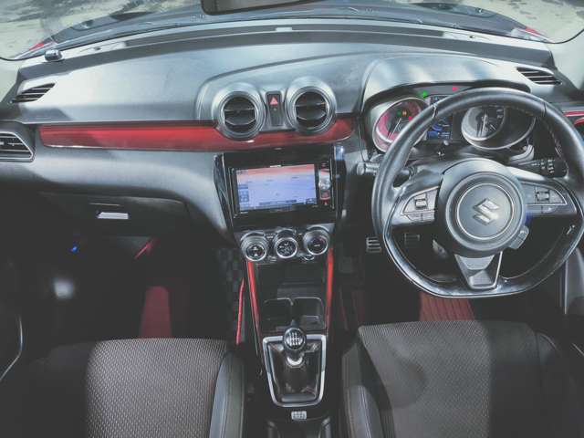 スズキ スイフト スポーツ １．４ セーフティパッケージ装着車 H30年 (近畿) 99