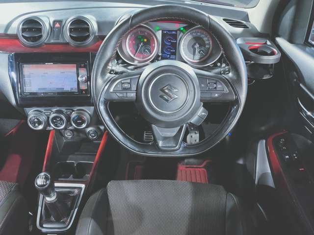 スズキ スイフト スポーツ １．４ セーフティパッケージ装着車 H30年 (近畿) 99