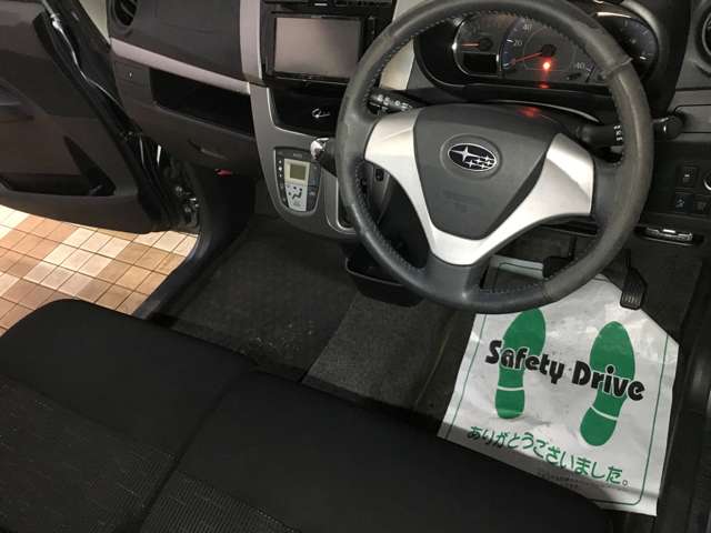 スバル ステラ ６６０ カスタムＲ H25年 (甲信越・北陸) 99