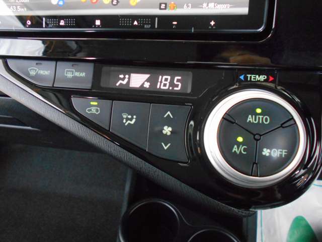 トヨタ アクア １．５ Ｘ－ＵＲＢＡＮ H27年 (甲信越・北陸) 99