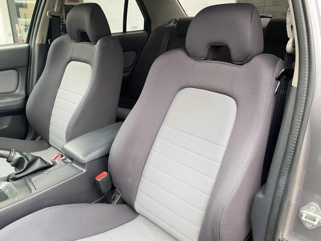 日産 スカイライン ２．５ ２５ＧＴ－Ｖ H12年 (近畿) 99