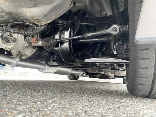 日産 スカイライン ２．５ ２５ＧＴ－Ｖ H12年 (近畿) 99