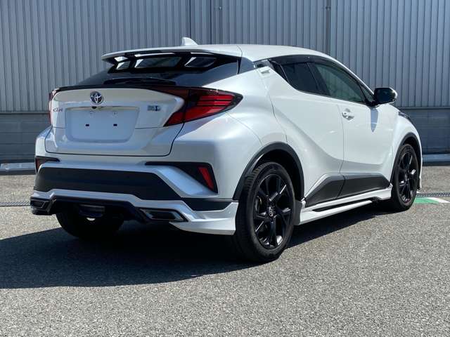 トヨタ Ｃ−ＨＲ ハイブリッド １．８ Ｇ モード ネロ セーフティ プラスＩＩ R4年 (近畿) 99