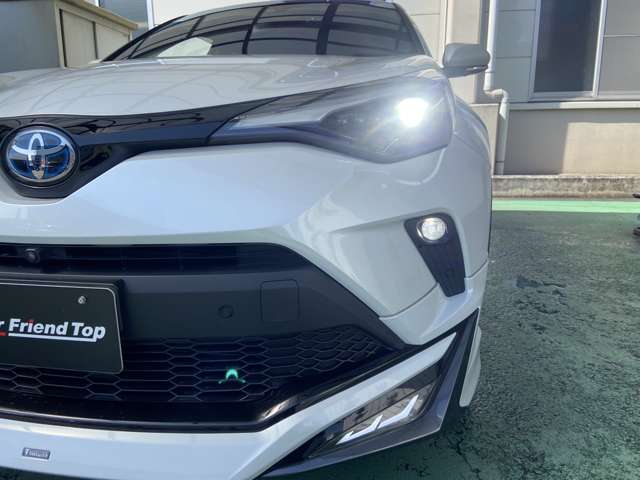 トヨタ Ｃ−ＨＲ ハイブリッド １．８ Ｇ モード ネロ セーフティ プラスＩＩ R4年 (近畿) 99