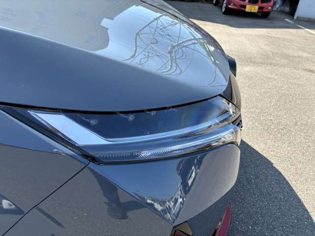 日産 ノートオーラ １．２ ＮＩＳＭＯ R6年 (近畿) 99
