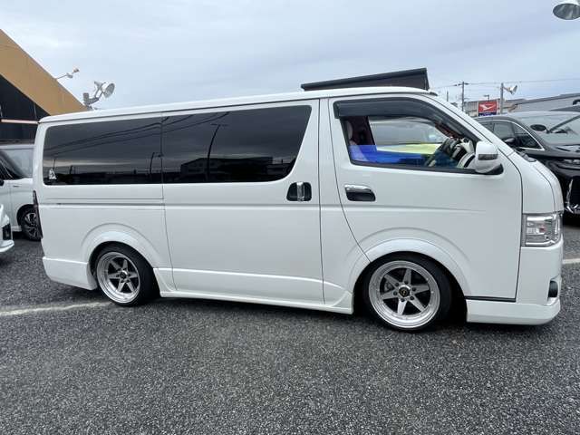 トヨタ ハイエースバン ２．０ スーパーＧＬ ロング H30年 (近畿) 99