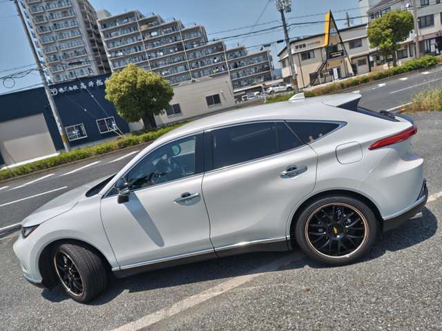 トヨタ ハリアー ２．０ Ｚ レザーパッケージ R5年 (近畿) 99