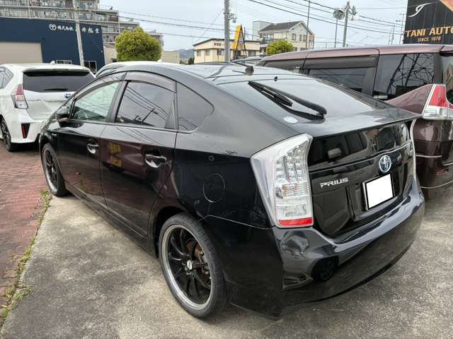 トヨタ プリウス １．８ Ｓ ツーリングセレクション H23年 (近畿) 99