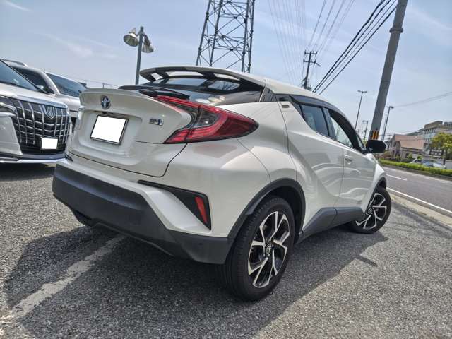 トヨタ Ｃ−ＨＲ ハイブリッド １．８ Ｇ R1年 (近畿) 99