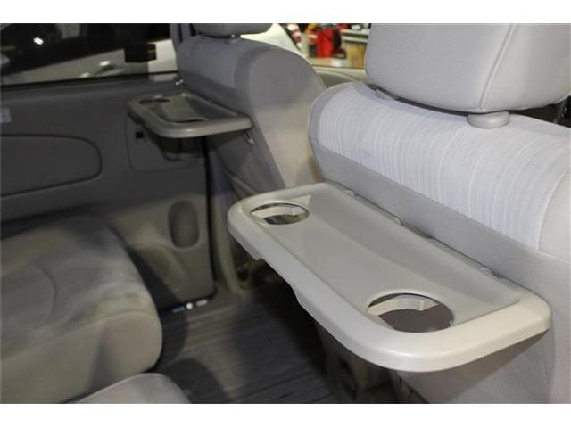 日産 セレナ ２．０ ２０Ｇ Ｓ－ＨＹＢＲＩＤ H24年 (中国) 99
