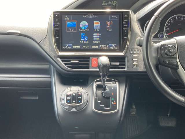 トヨタ ヴォクシー ２．０ ＺＳ 煌 H27年 (九州・沖縄) 99