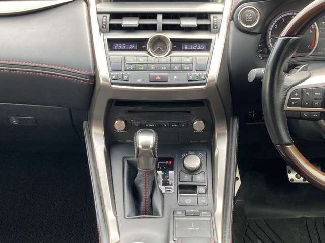 レクサス ＮＸ２００ｔ Ｆスポーツ H28年 (九州・沖縄) 99