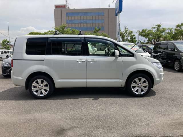 三菱 デリカ　Ｄ：５ ２．２ Ｄ パワーパッケージ ディーゼルターボ ４ＷＤ H30年 (九州・沖縄) 99