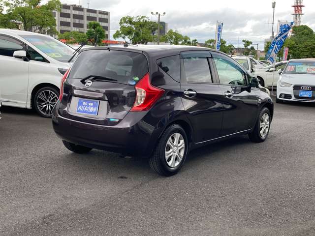 日産 ノート １．２ メダリスト H25年 (九州・沖縄) 99