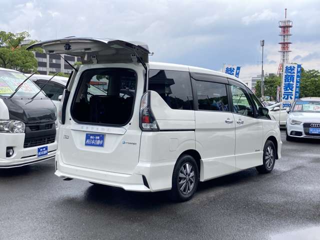 日産 セレナ １．２ Ｅ－ＰＯＷＥＲ ハイウェイスター Ｖ R1年 (九州・沖縄) 99