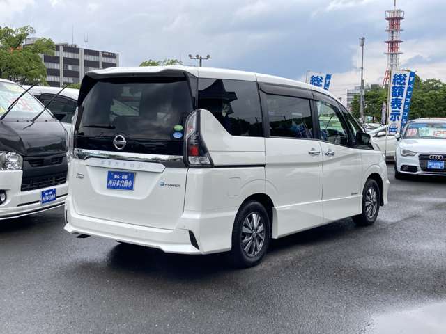 日産 セレナ １．２ Ｅ－ＰＯＷＥＲ ハイウェイスター Ｖ R1年 (九州・沖縄) 99