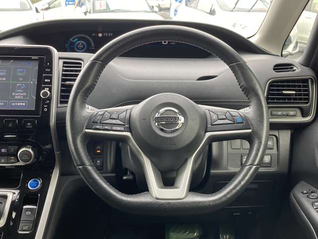 日産 セレナ １．２ Ｅ－ＰＯＷＥＲ ハイウェイスター Ｖ R1年 (九州・沖縄) 99