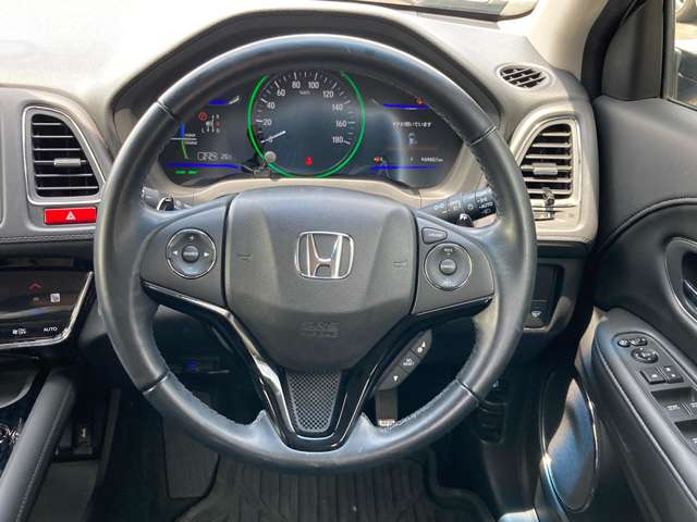 ホンダ ヴェゼル １．５ ハイブリッド Ｚ H27年 (九州・沖縄) 99