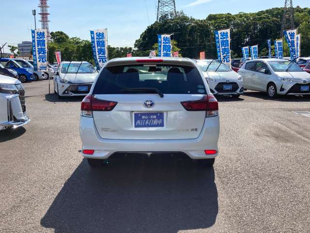 トヨタ カローラフィールダー　ハイブリッド １．５ ハイブリッド Ｇ Ｗ×Ｂ H27年 (九州・沖縄) 99