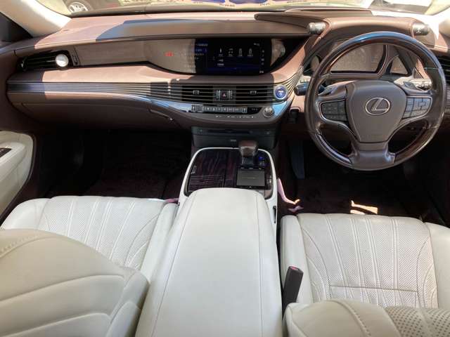 レクサス ＬＳ５００ｈ ５００Ｈ エグゼクティブ ４ＷＤ H29年 (九州・沖縄) 99