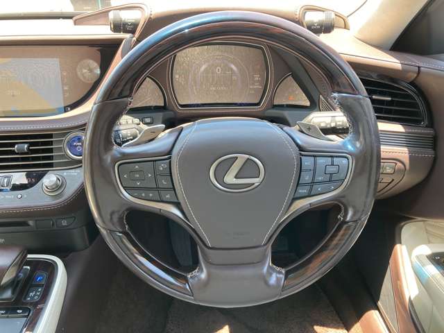 レクサス ＬＳ５００ｈ ５００Ｈ エグゼクティブ ４ＷＤ H29年 (九州・沖縄) 99