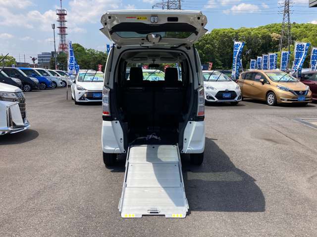 ホンダ Ｎ　ＢＯＸ＋ ６６０ Ｇ 車イス仕様車 H29年 (九州・沖縄) 99