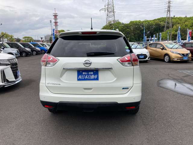 日産 エクストレイル ２．０ ２０Ｘ エマージェンシーブレーキパッケージ ２列車 ４ＷＤ H27年 (九州・沖縄) 99