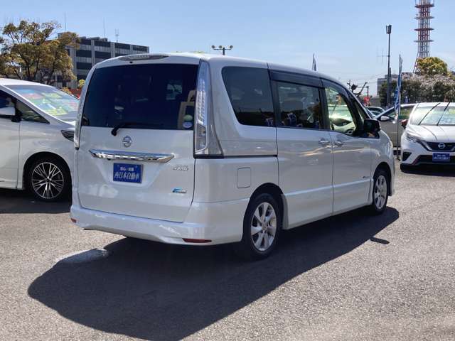 日産 セレナ ２．０ ハイウェイスター Ｓ－ＨＹＢＲＩＤ H25年 (九州・沖縄) 99