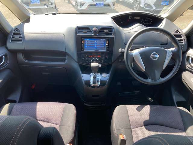 日産 セレナ ２．０ ハイウェイスター Ｓ－ＨＹＢＲＩＤ H25年 (九州・沖縄) 99