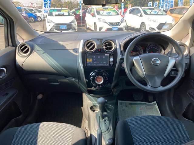 日産 ノート １．２ Ｘ H27年 (九州・沖縄) 99