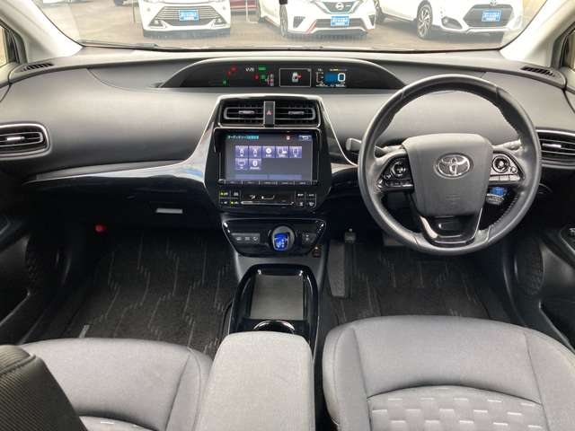 トヨタ プリウスＰＨＶ １．８ Ｓ H29年 (九州・沖縄) 99