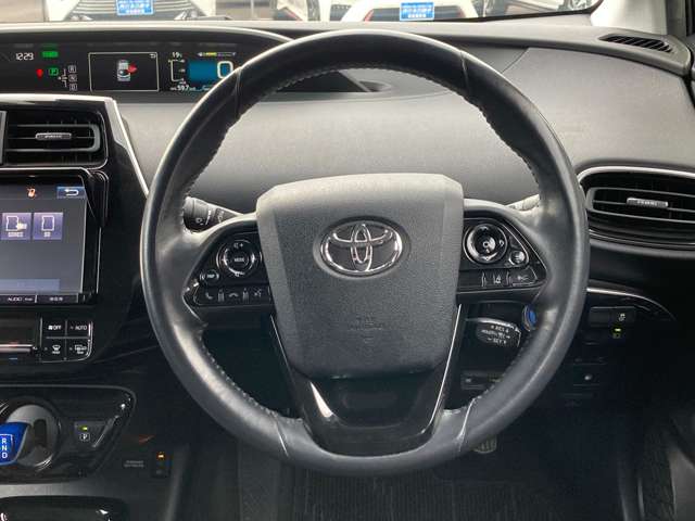 トヨタ プリウスＰＨＶ １．８ Ｓ H29年 (九州・沖縄) 99