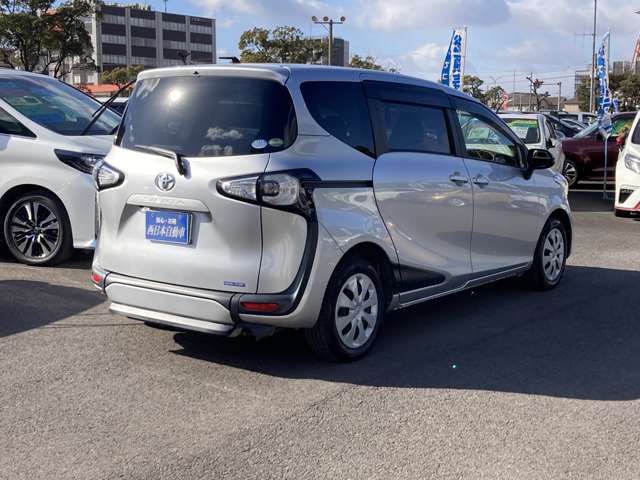 トヨタ シエンタ １．５ Ｘ ウェルキャブ 車イス仕様車 タイプＩ 助手席側セカンドシート付 H29年 (九州・沖縄) 99