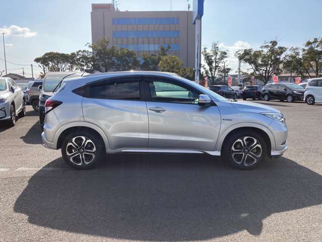 ホンダ ヴェゼル １．５ ハイブリッド Ｚ H27年 (九州・沖縄) 99