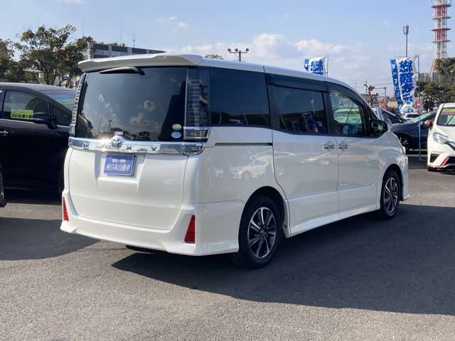 トヨタ ヴォクシー ２．０ ＺＳ 煌 H30年 (九州・沖縄) 99
