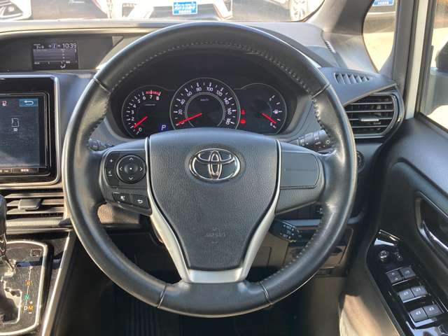 トヨタ ヴォクシー ２．０ ＺＳ 煌 H30年 (九州・沖縄) 99
