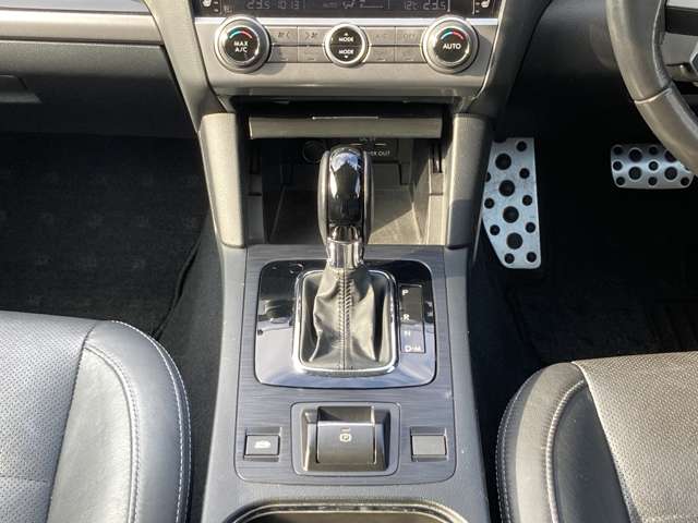 スバル レガシィＢ４ ２．５ リミテッド ４ＷＤ H27年 (九州・沖縄) 99