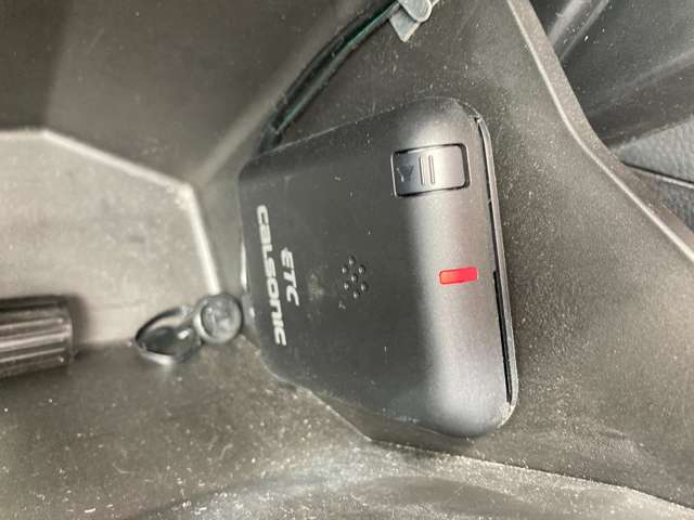 スバル インプレッサスポーツ　ハイブリッド ハイブリッド ２．０Ｉ－Ｌ アイサイト ４ＷＤ H26年 (九州・沖縄) 99