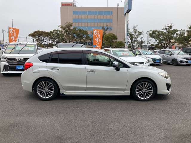 スバル インプレッサスポーツ ２．０ｉ−Ｓ　リミテッド H26年 (九州・沖縄) 99