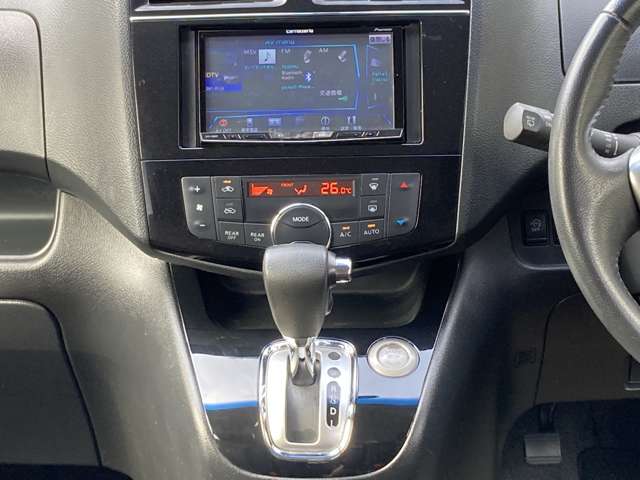 日産 セレナ ２．０ ハイウェイスター Ｖセレクション＋ＳＡＦＥＴＹ Ｓ－ＨＹＢＲＩＤ H27年 (九州・沖縄) 99