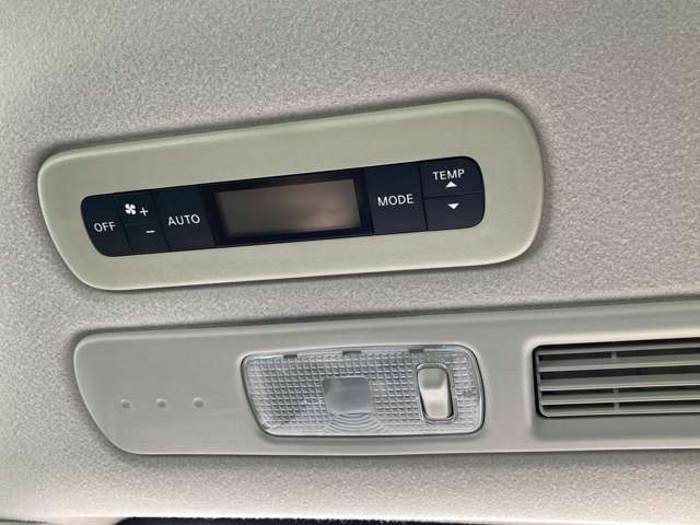 日産 セレナ ２．０ ハイウェイスター Ｖセレクション＋ＳＡＦＥＴＹ Ｓ－ＨＹＢＲＩＤ H27年 (九州・沖縄) 99
