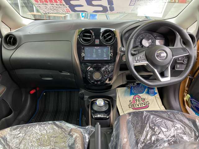 日産 ノート １．２ Ｅ－ＰＯＷＥＲ メダリスト H29年 (九州・沖縄) 99
